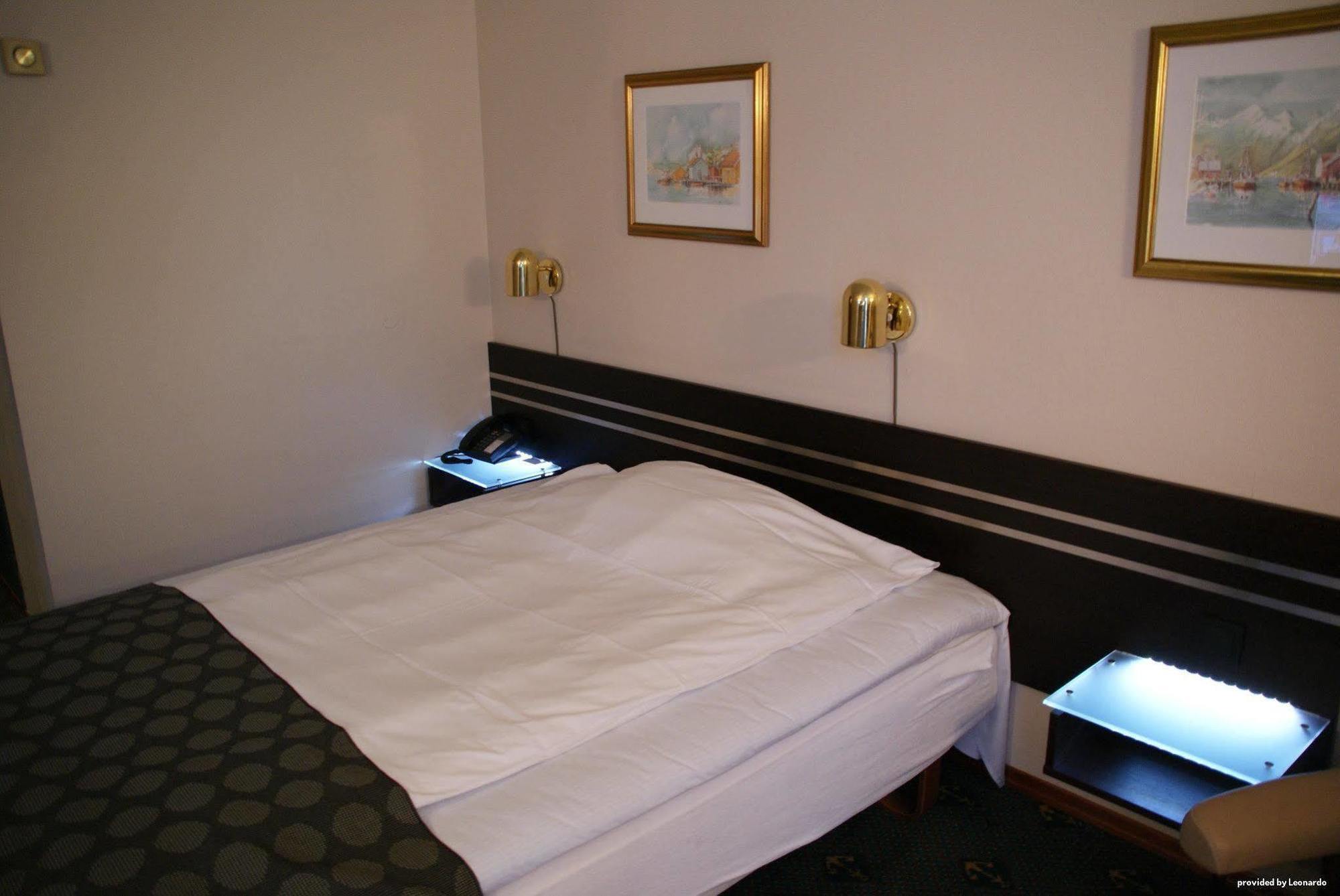Havly Hotell Ставангер Стая снимка